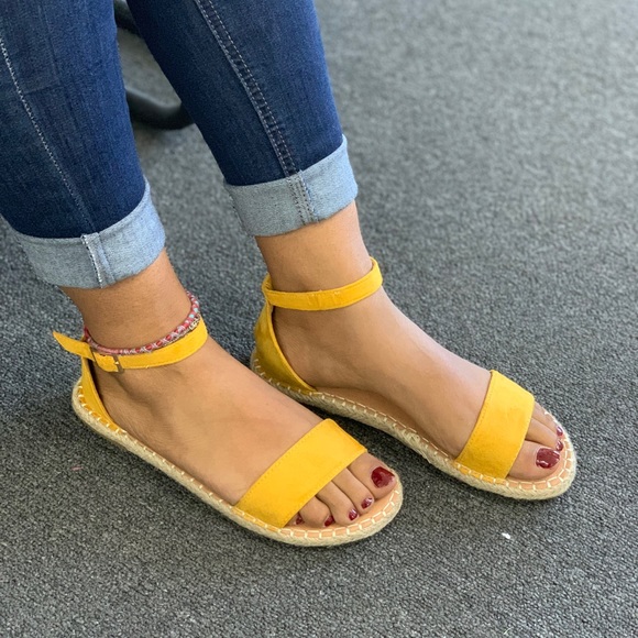 Ladies leopard ankle buckle espadrille - Picture 5 of 5